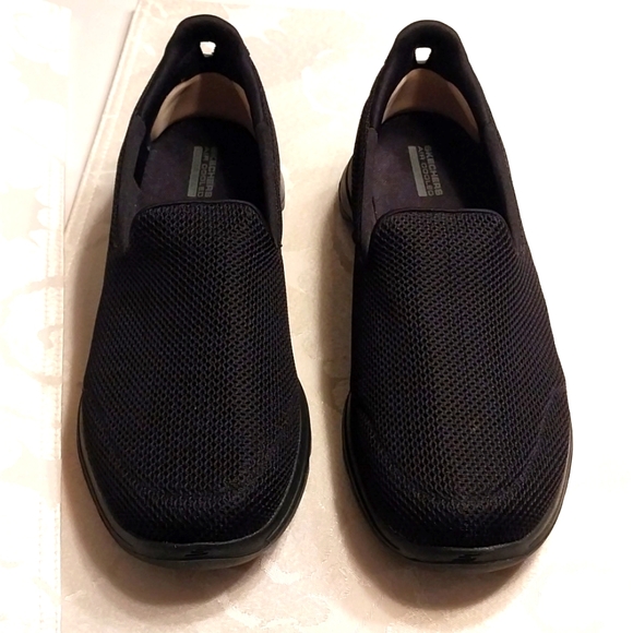 Sketchers Go Walk "Joy" Slip-On's Air Cooled Ultra Women's Size 11 Black NWOT - Picture 11 of 14